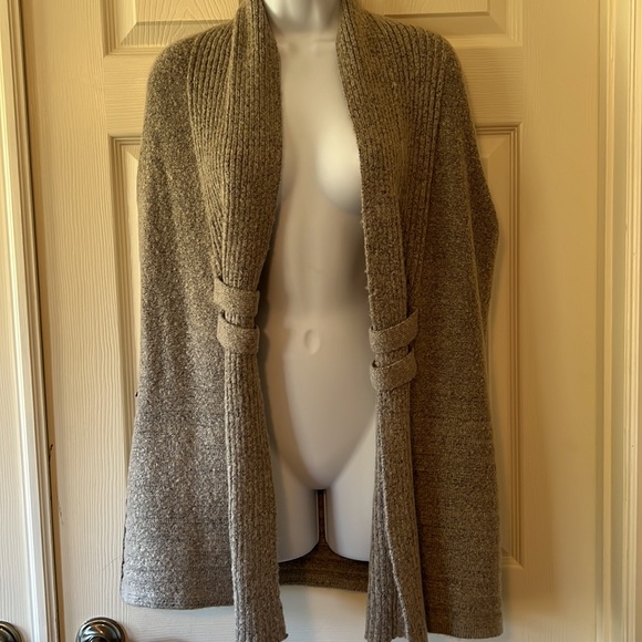 Mid-weight cardigan - Picture 4 of 9